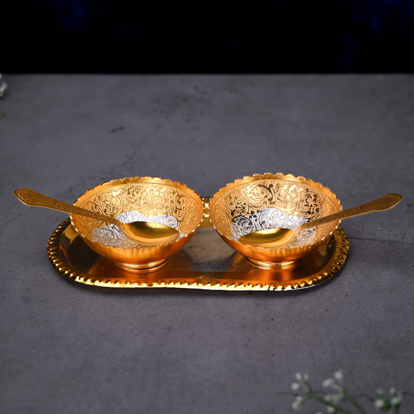 Golden Gift Plate Set