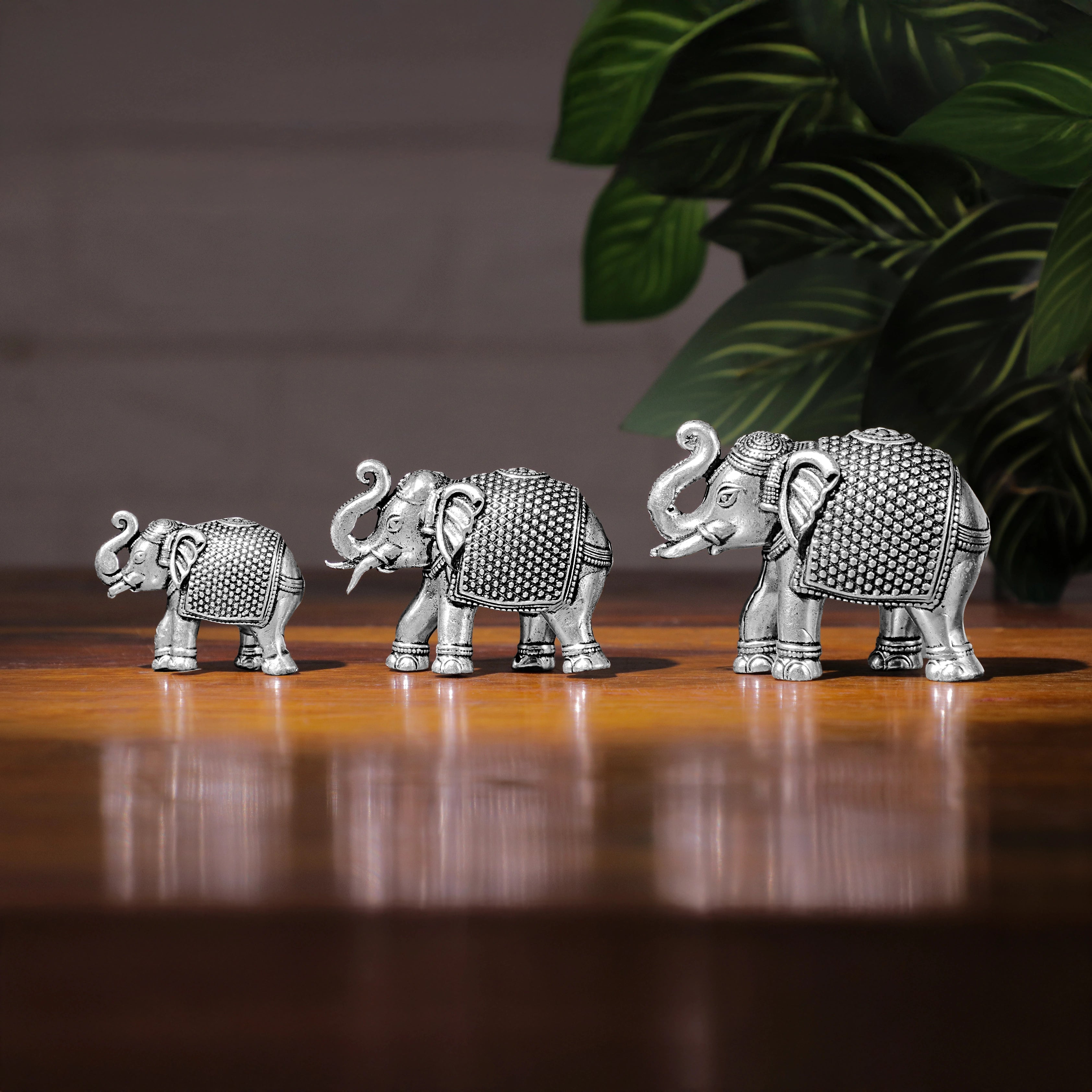 Elephant Family Sculptures