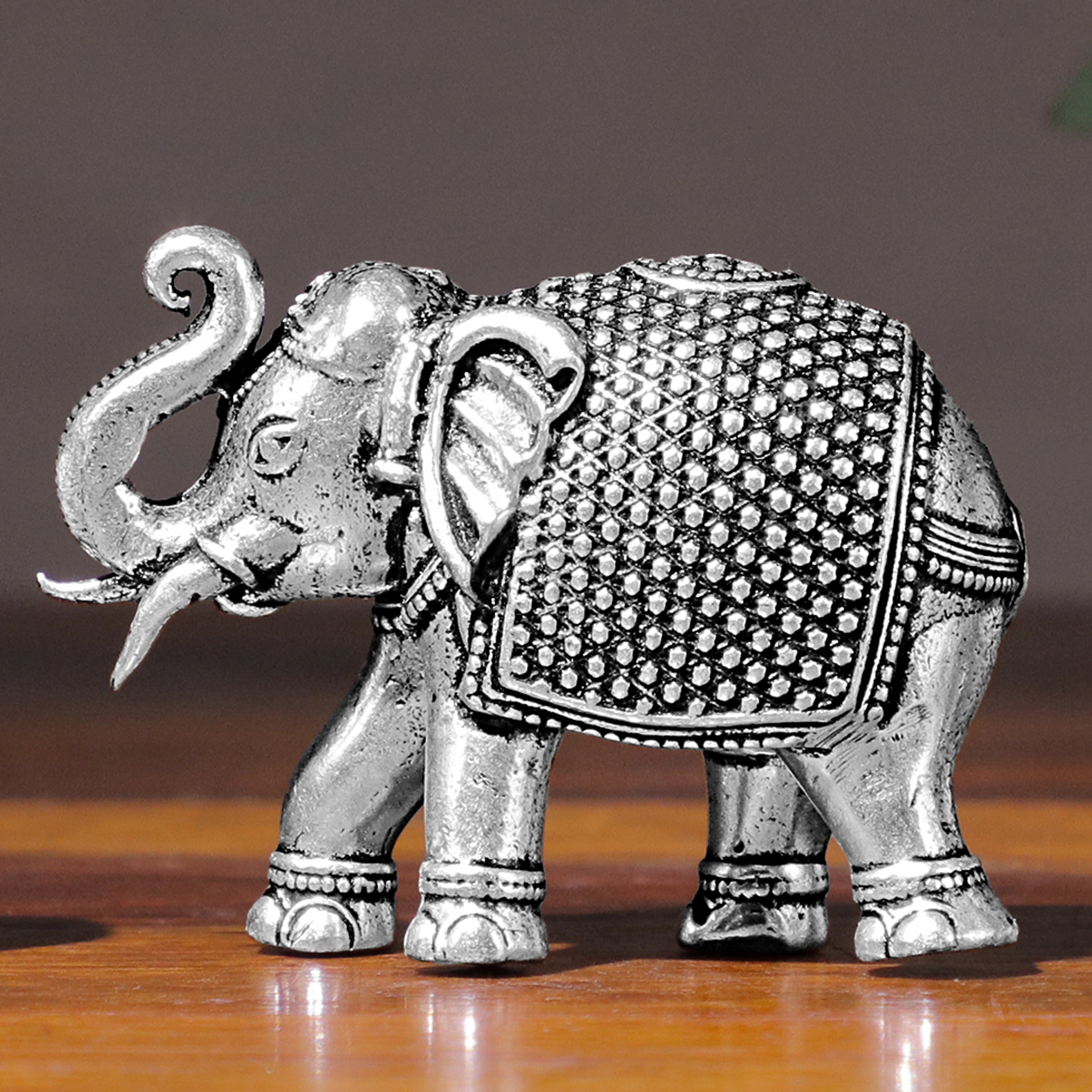 Elephant Family Sculptures