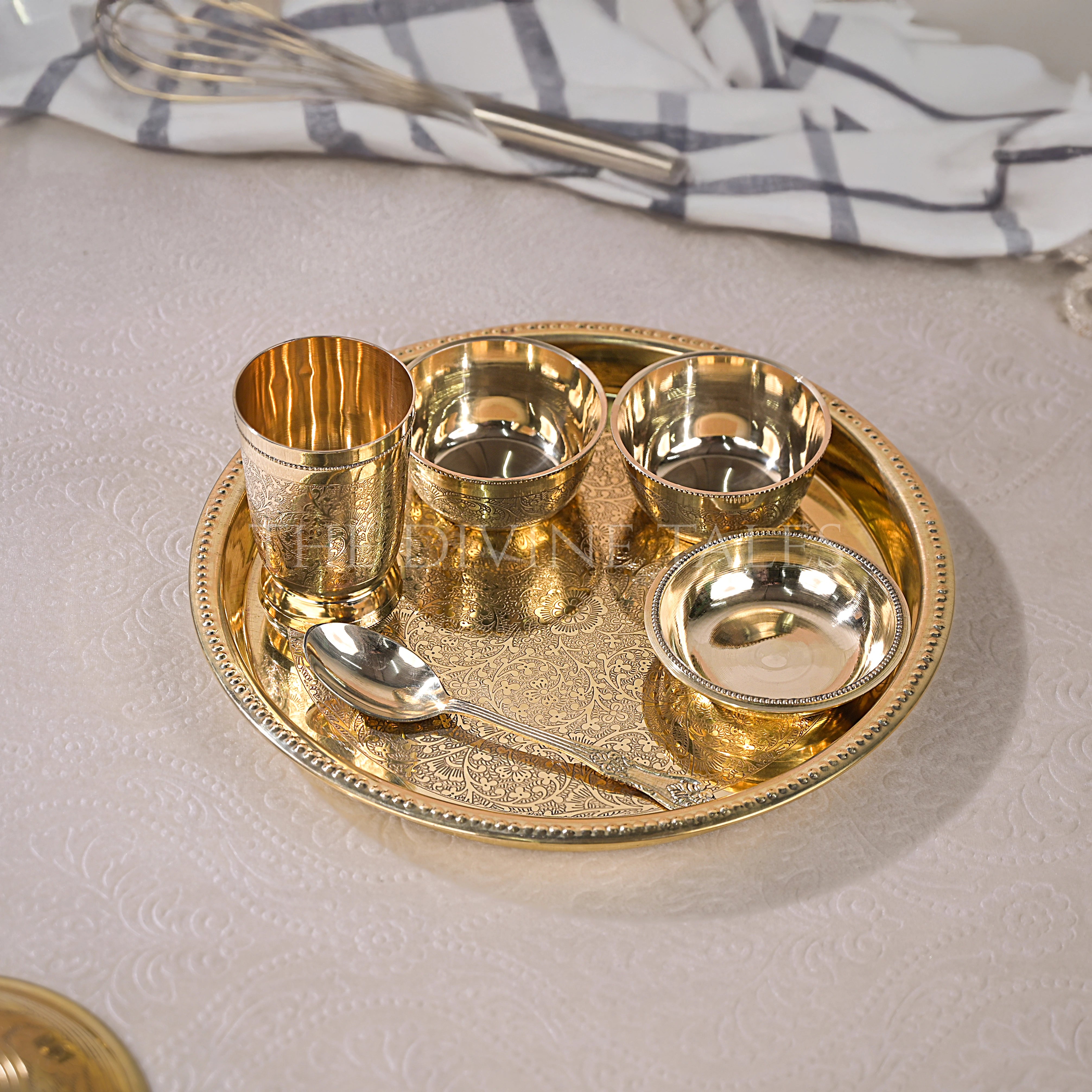 Brass Etching Dana Thali Set of 6