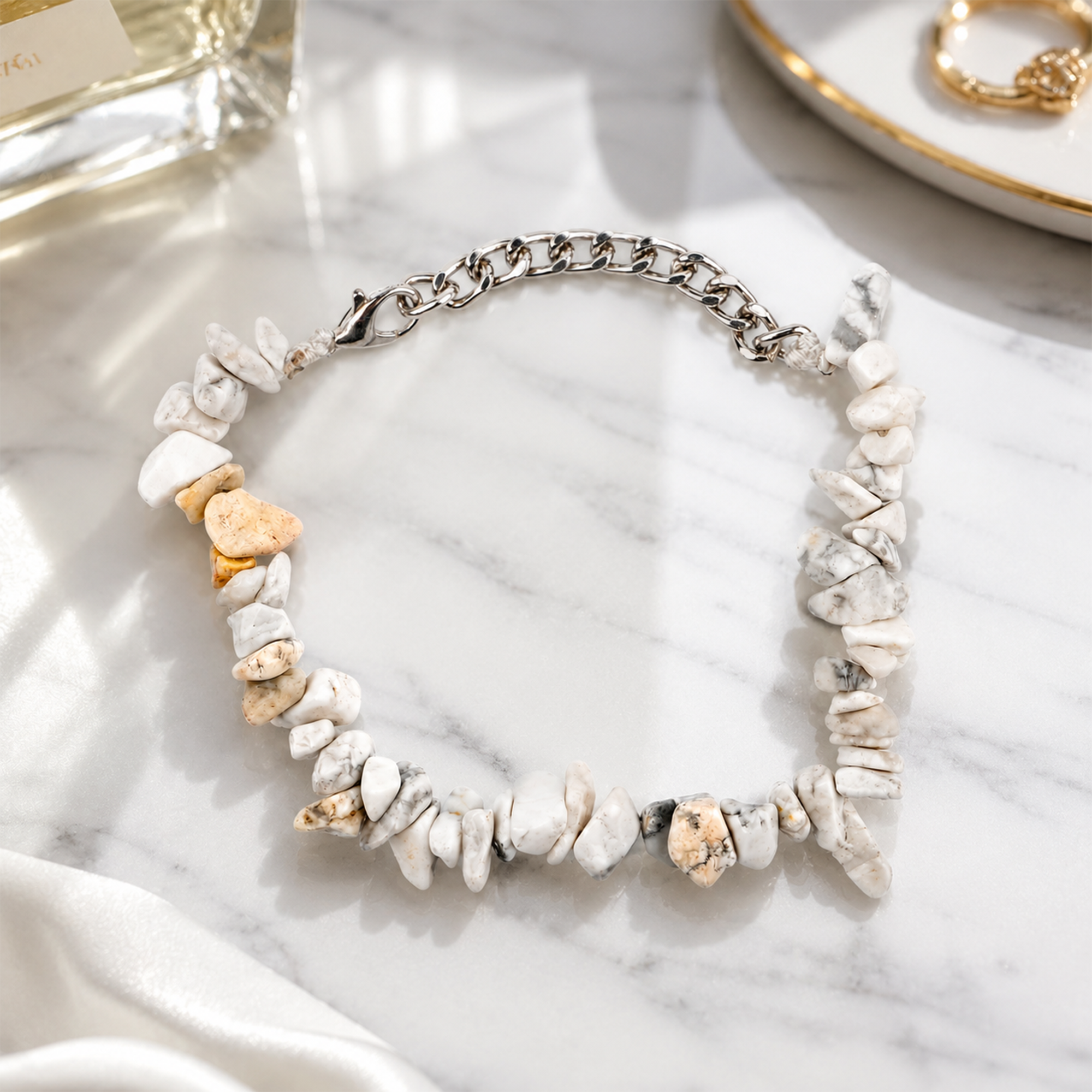 White Howlite Chip Stone Bracelet