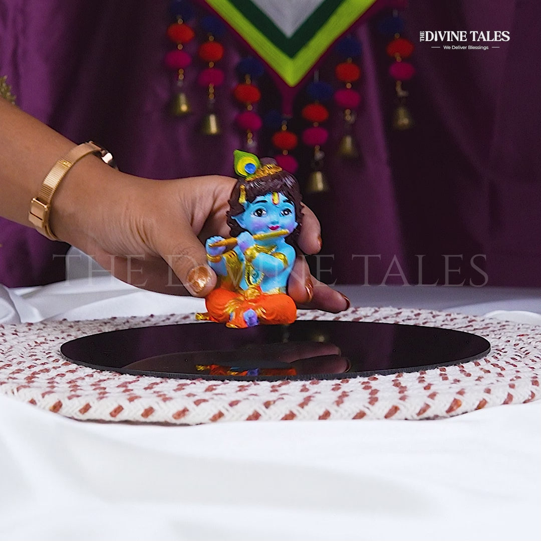 Multi-colour Bal Gopal Idol