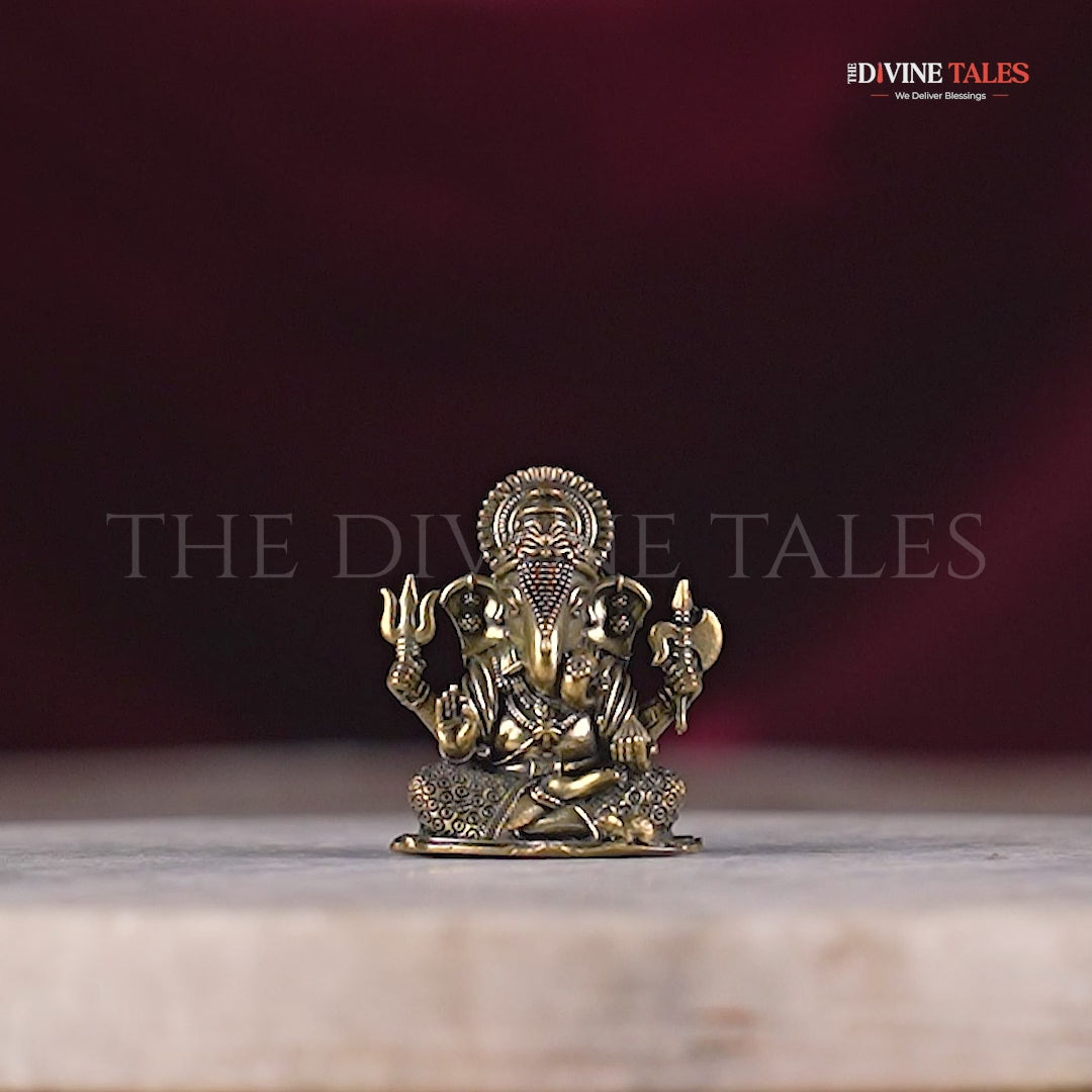 Brass Dagdusheth Ganesh Idol