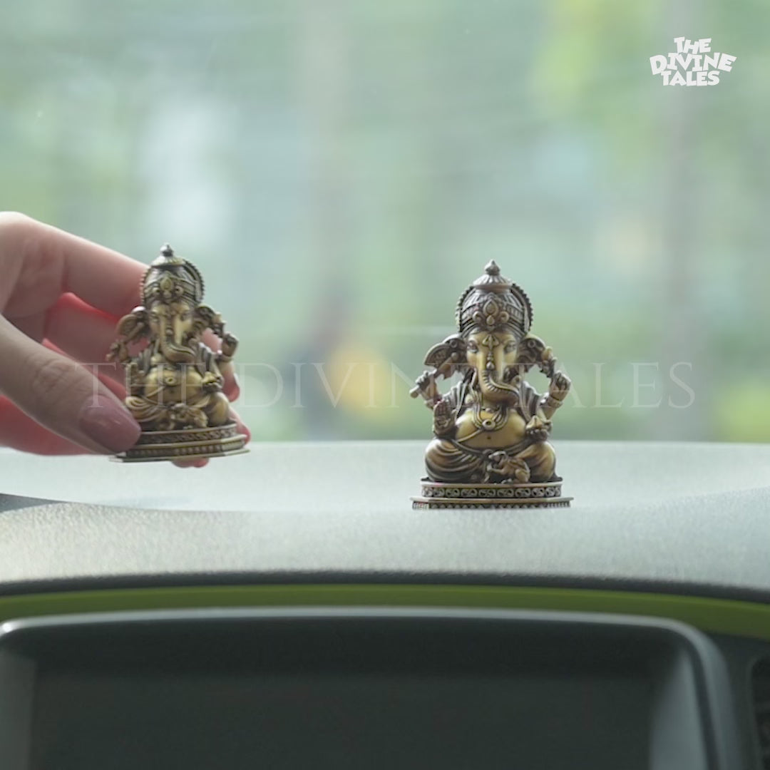 Divine Ganesha Murti – Antique Blessings in a Timeless Form